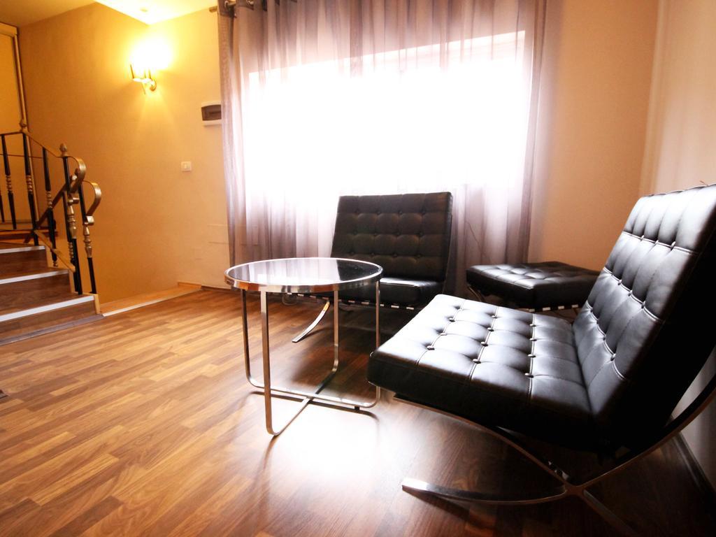 Hotel Bylis Tirana Kültér fotó